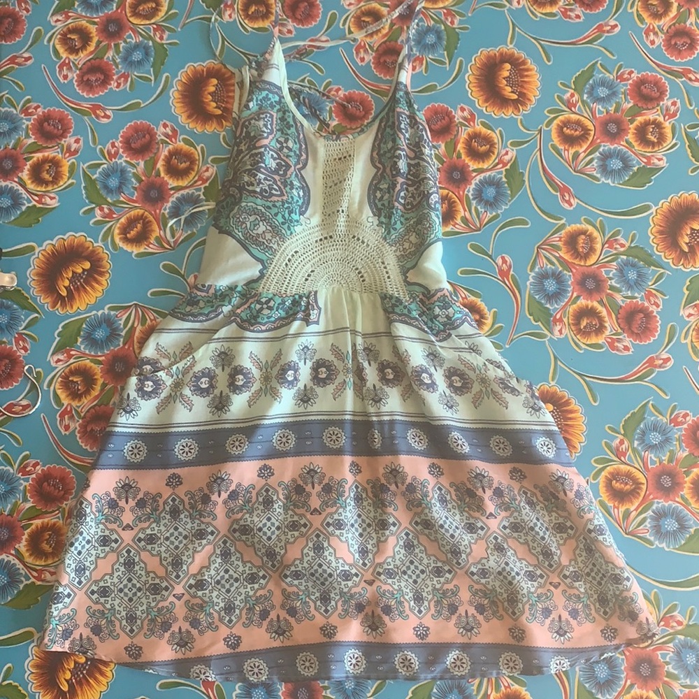 Roxy Paisley Minidress w/ pockets